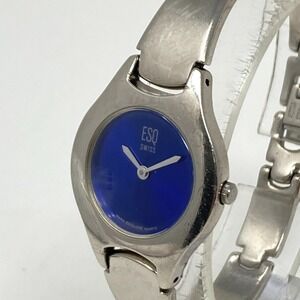ESQ Swiss Watch Women 25mm Silver Tone Round Blue Dial WR New Battery 6.25"
